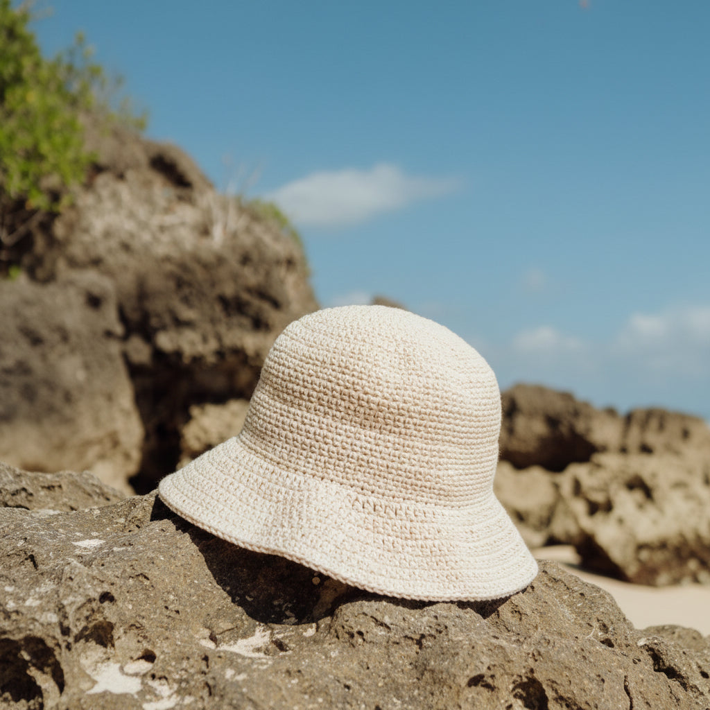 FLORETTE Crochet Bucket Hat In Nude White