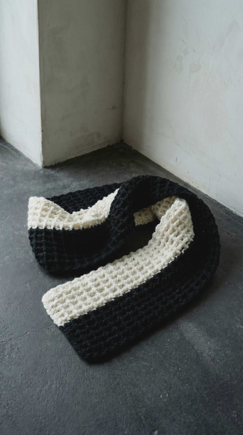 BrunnaCo's Artisan Handmade Crochet Scarf – Black and Off White Boutique Collection